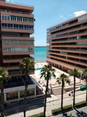 APARTAMENTO con BUENA VISTA
